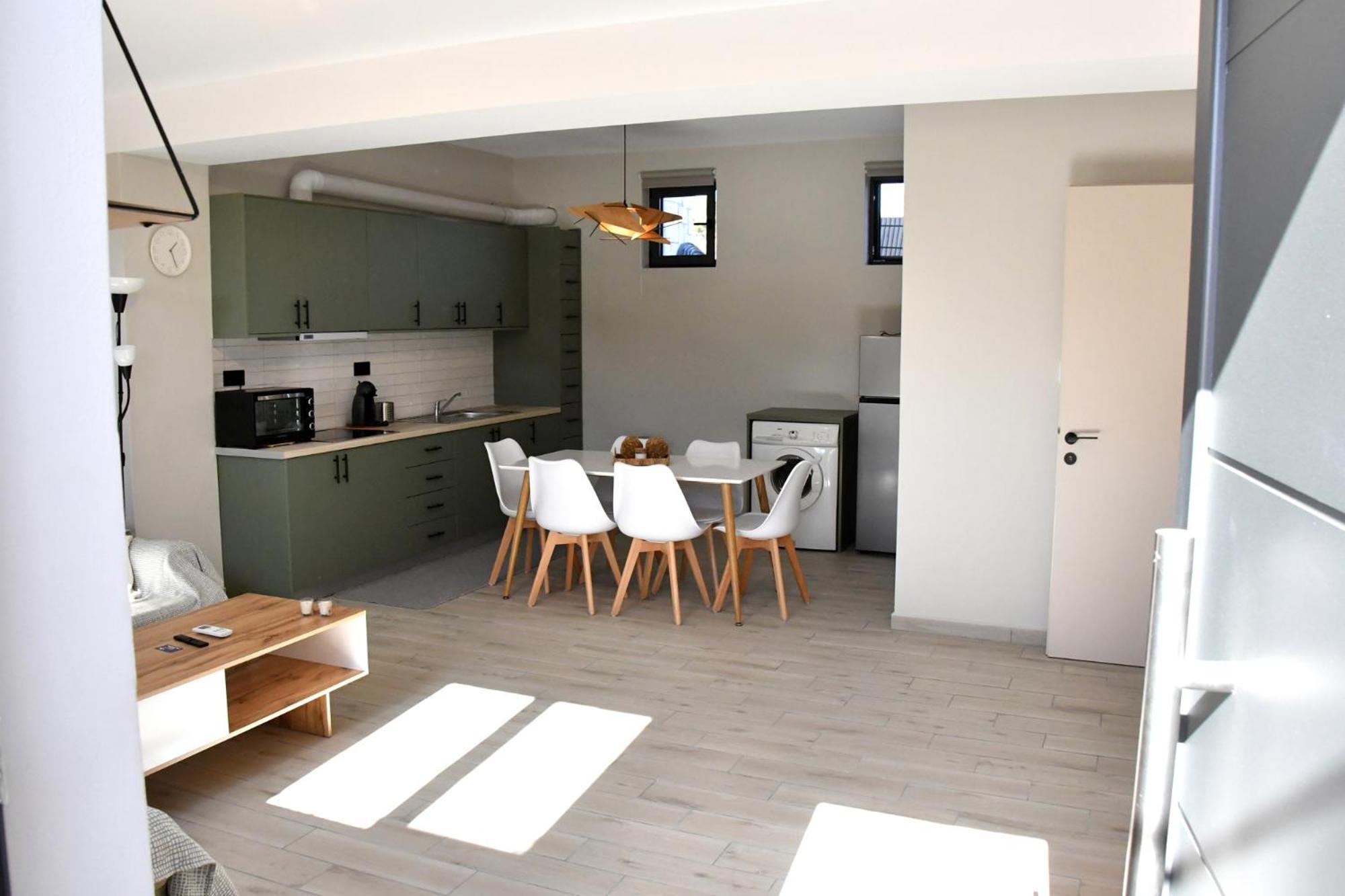 Appartamento Polles Εlies Cozy Αpartment Aegina Esterno foto